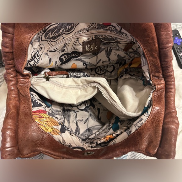 🚨VERY RARE🚨 The Sak Genuine Leather Large Hobo - Picture 8 of 10